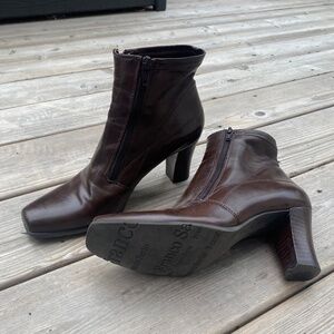 Boots- Women’s Franco Sarto, brown, size 7